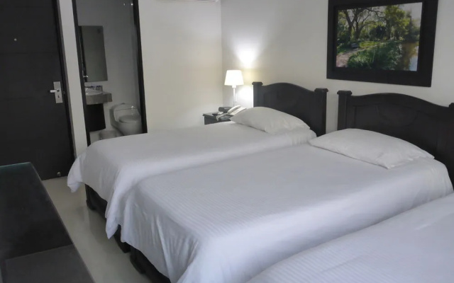 Hotel Santa Marta Real