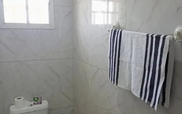 Lovely 2-bedroom Serviced Apartment With a Balcony