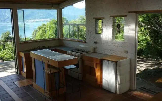 San Marcos La Laguna, Pasaj-cap
