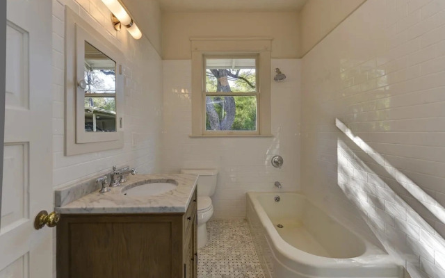 Modern Charm