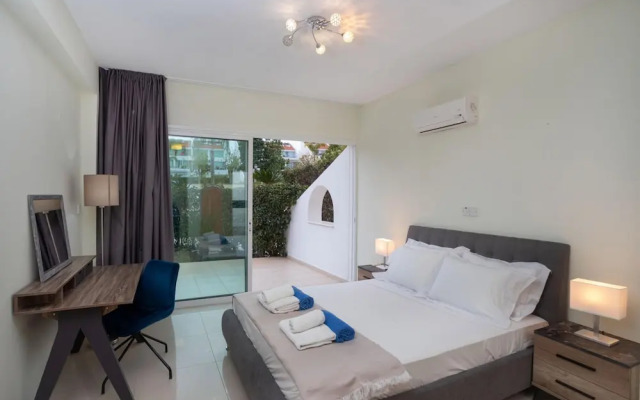 Bay View Gardens Apt 1
