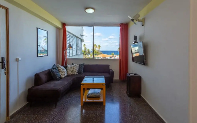 3 Bedroom Oceanview Apartment