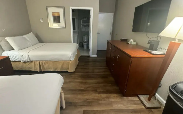 John's Pass Hotel
