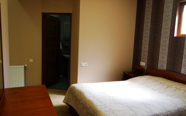 Отель Areg Hotel Армения, Ереван - 4 отзыва об отеле, цены и фото номеров - забронировать отель Areg Hotel онлайн комната для гостей