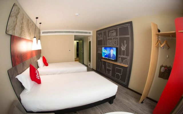 Ibis Nanchang Bayi Museum Metro Station Hotel Hotel
