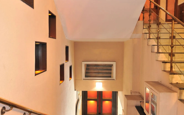 Qutub Residency