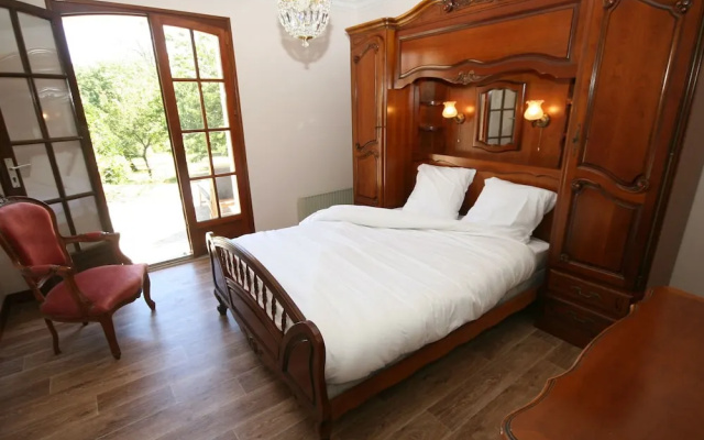 Detached Villa With Private Pool Near the Atlantic Ocean