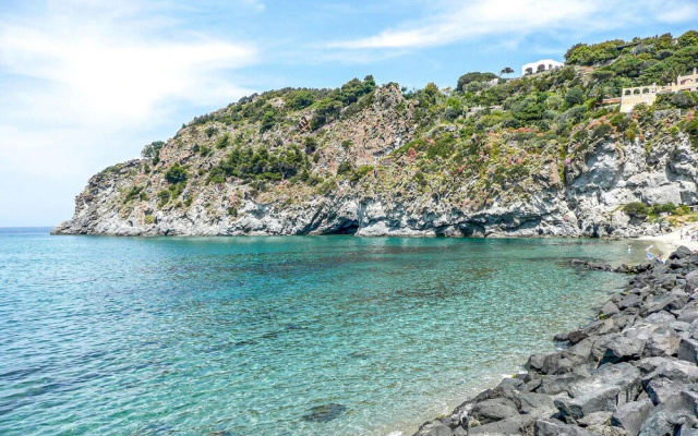 Nice Apartment in Sant´angelo D´ischia With 1 Bedrooms and Wifi