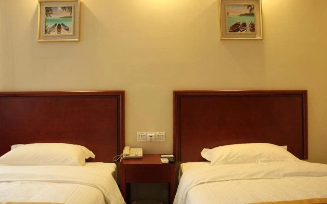 GreenTree Inn Anqing Qianshan County Sunshine City Express Hotel