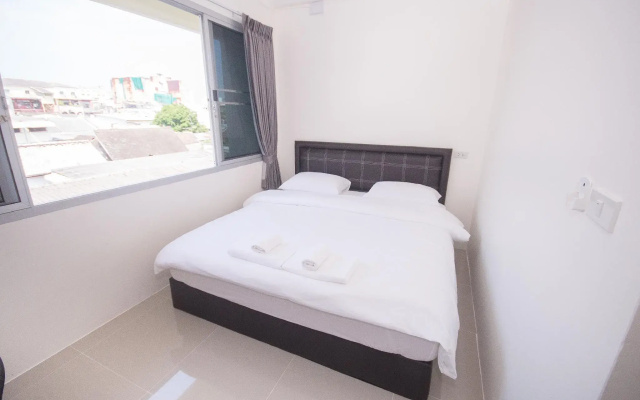Nina Guesthouse