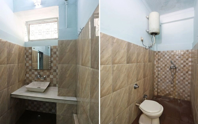 SPOT ON 46083 Hotel Dharamlok