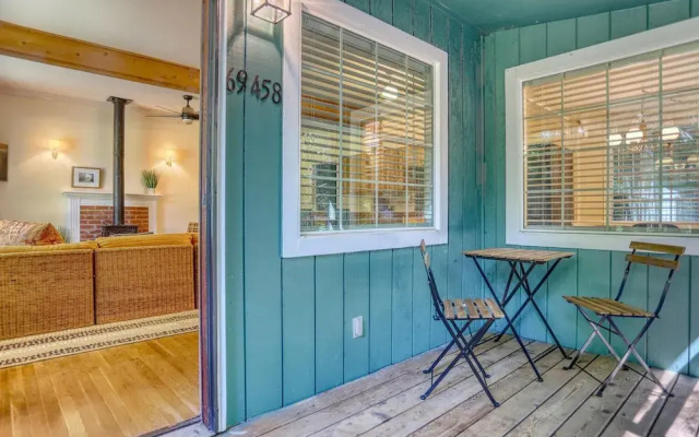Twin Cedars Getaway