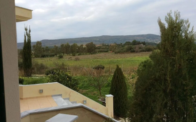 Alekos Beach Houses-Angelo