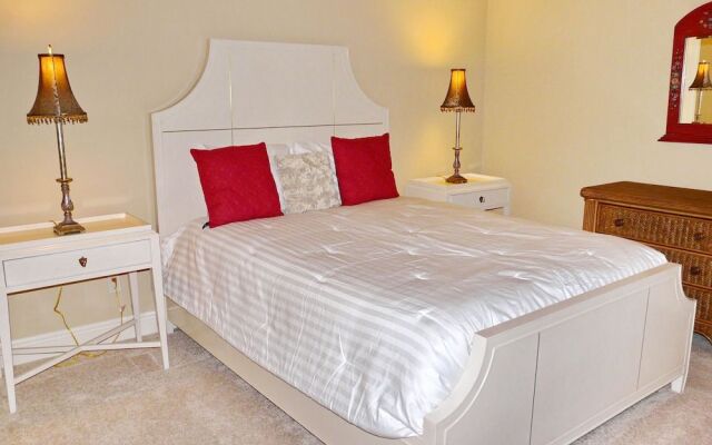 808 Seagrape Drive