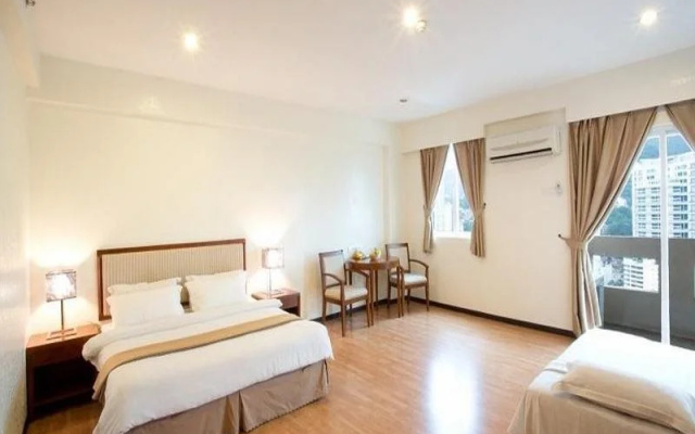 Alora Hotel