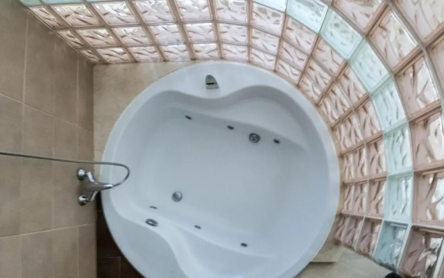 Hotel Macami