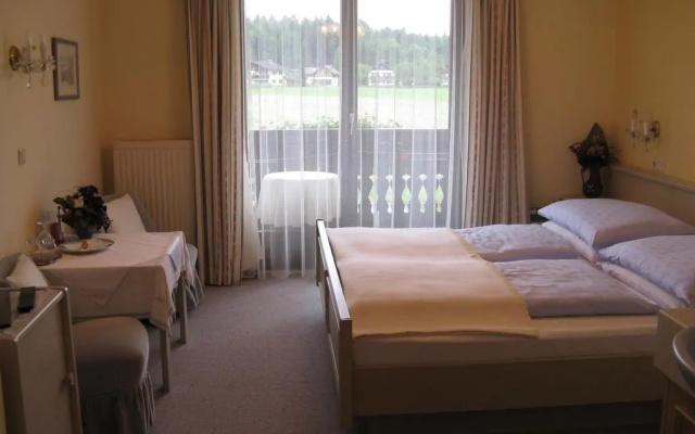 Pension Schlömmer