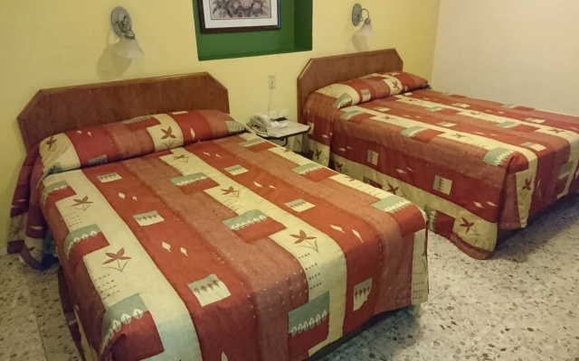 Hotel Suites Kino