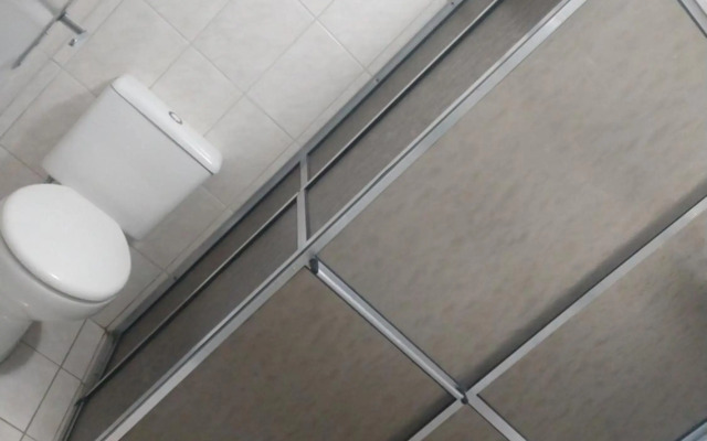 Apartamento Centro de Bertioga 100MTS da praia.