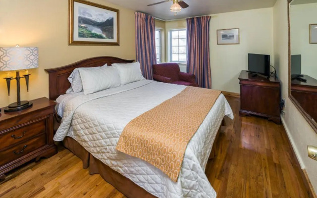Rainbow Lodge and Inn