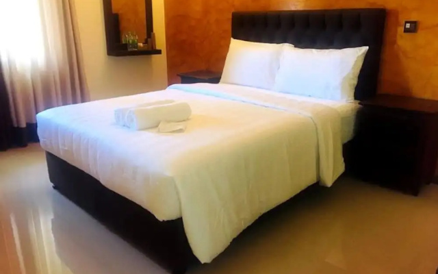 Forever City Hotel