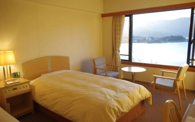 Breezbay Lake Resort Kawaguchiko