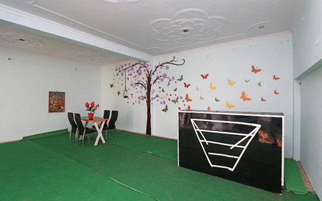 Hotel Prayag Raj by OYO Rooms