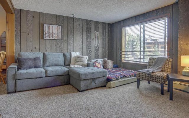 Mt Hood Views Condo #204