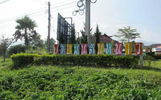 Paifon Tonnow
