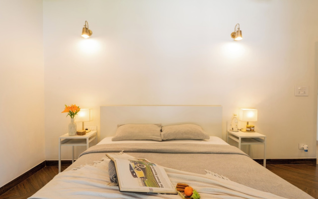 ELIVAAS  Lumin 4 BHK with Pool in Arpora