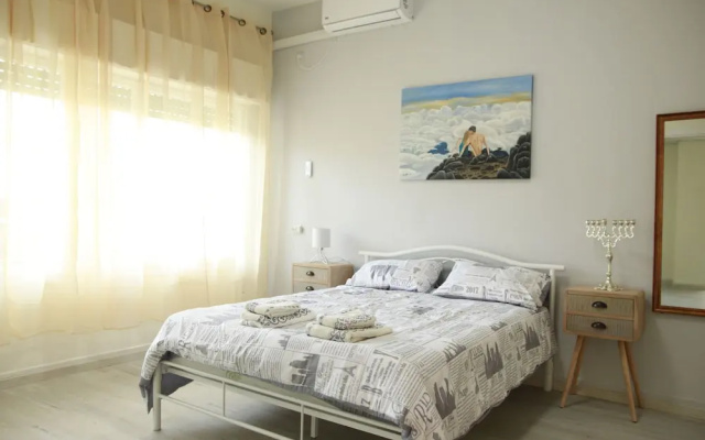 Charming Apartment