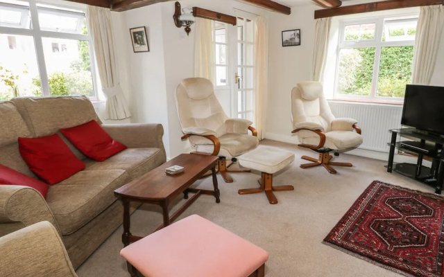 Lyndale Cottage