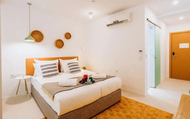 ibis Styles Golden Sands Roomer Hotel