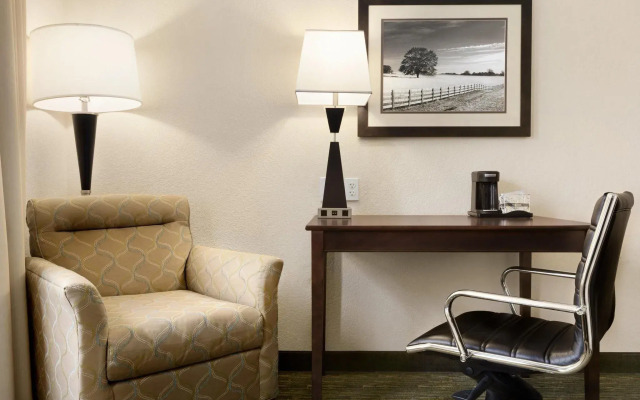Hampton Inn Dover