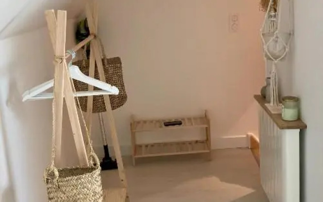 Studio Cosy Avec Coin Jardin (Adults Only)