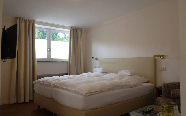 Romantik Waldhotel Mangold