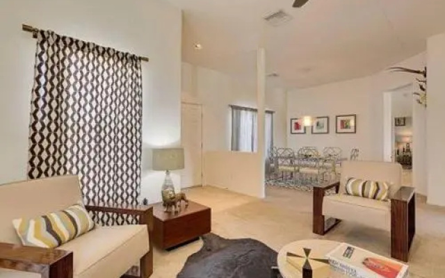 Casa Santa Fe-Pool-4br/2.5ba