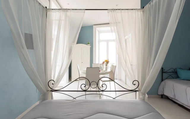 B&B Rosaroll