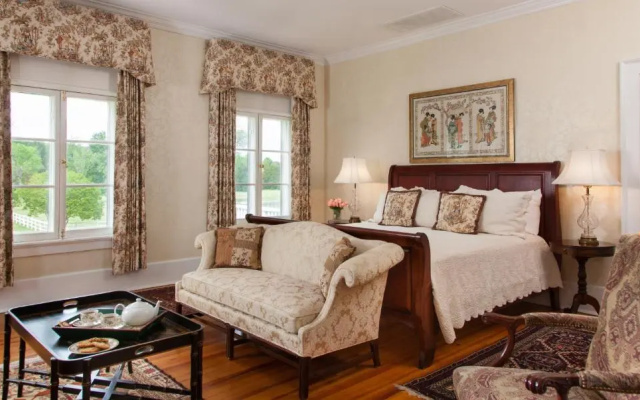 Inn at Warner Hall