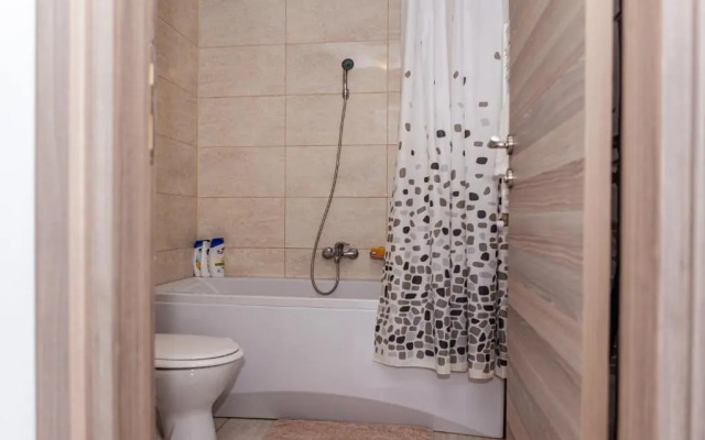 Summerland Sea View Apartment