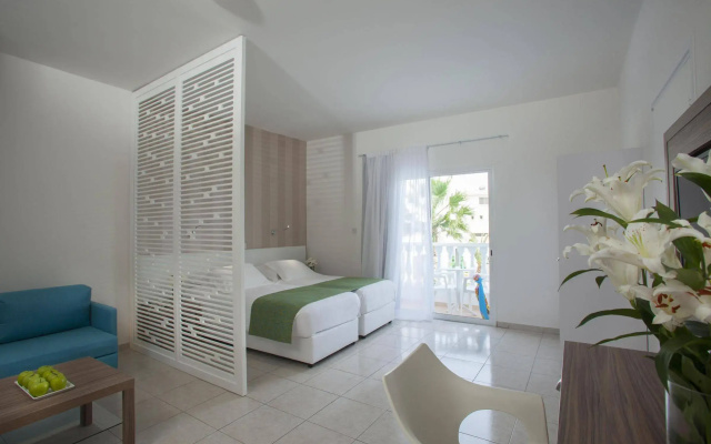 Princessa Vera Hotel Apartments