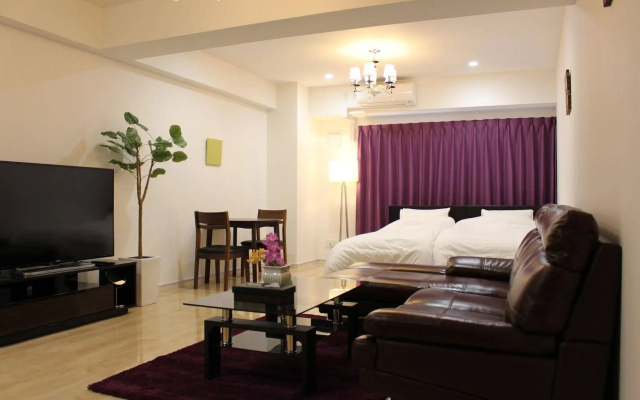Alex's Home Shinsaibashi