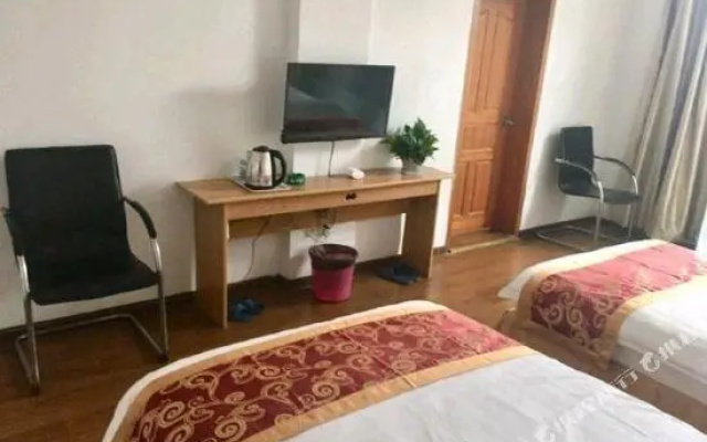 Aidesen Hotel