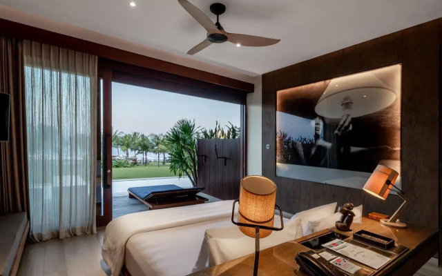 Hotel Komune and Beach Club Bali