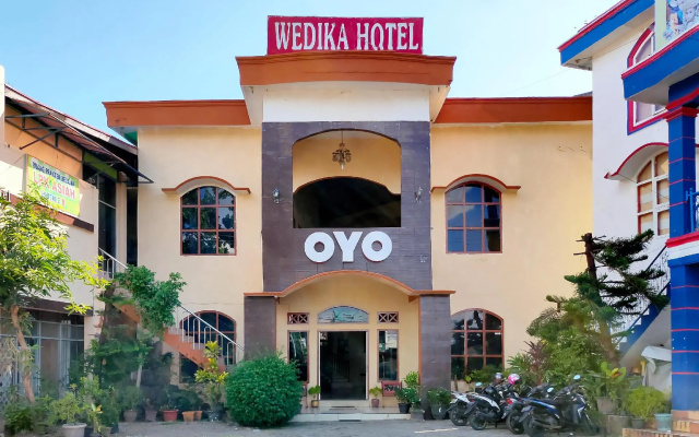 Hotel Wedika by OYO Rooms