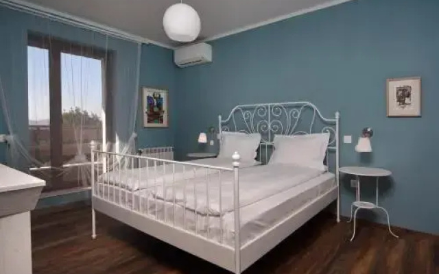 Esterra Vini Guest House