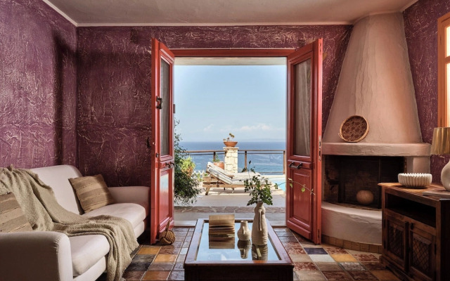 Villa Yiannis - Sea View & Private Pool