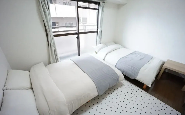 Terry's Apartment Shinsaibashi East I G11A