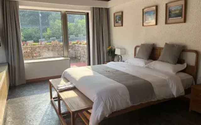 Beijing Xiangyang Mountain Villa