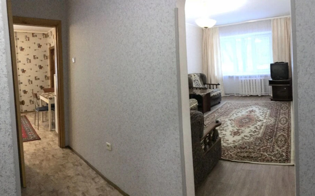 Апартаменты в центре в стиле 80-х